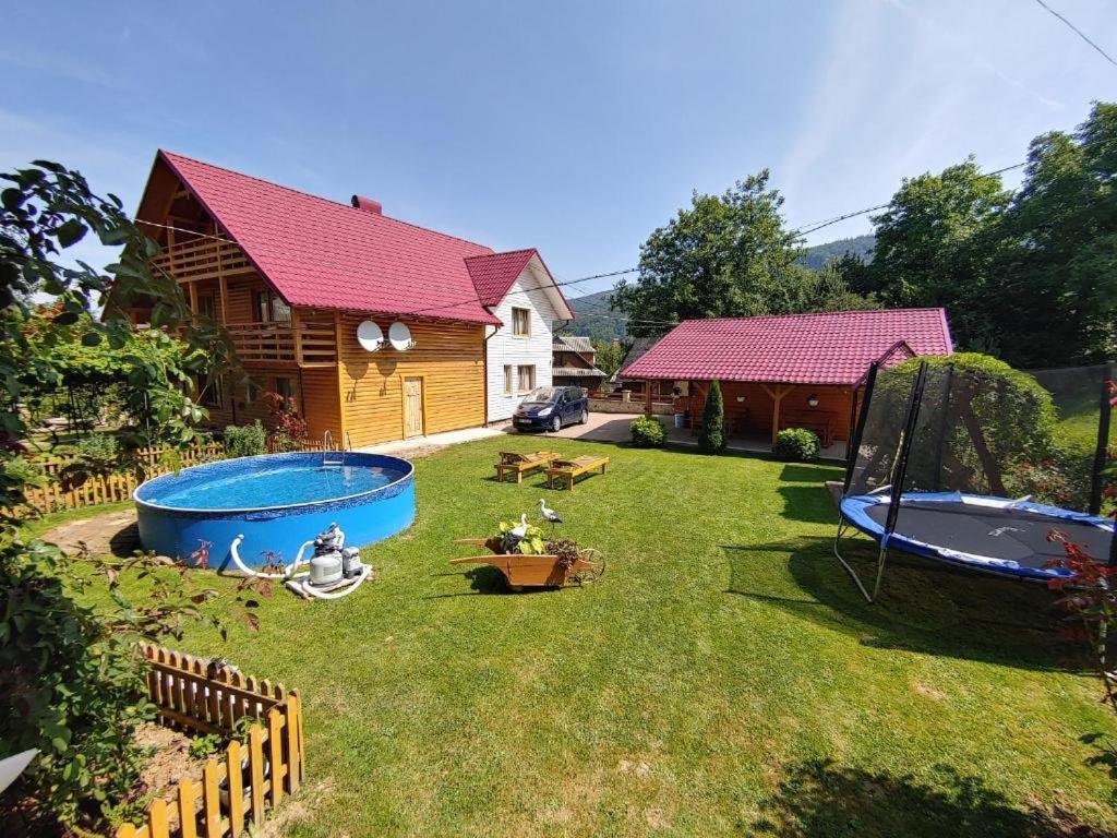 Cottage house Yaremche Exterior foto